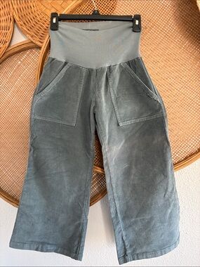 Juliet Dream maternity High-Waist Wide Leg Corduroy Pants in Slate Green